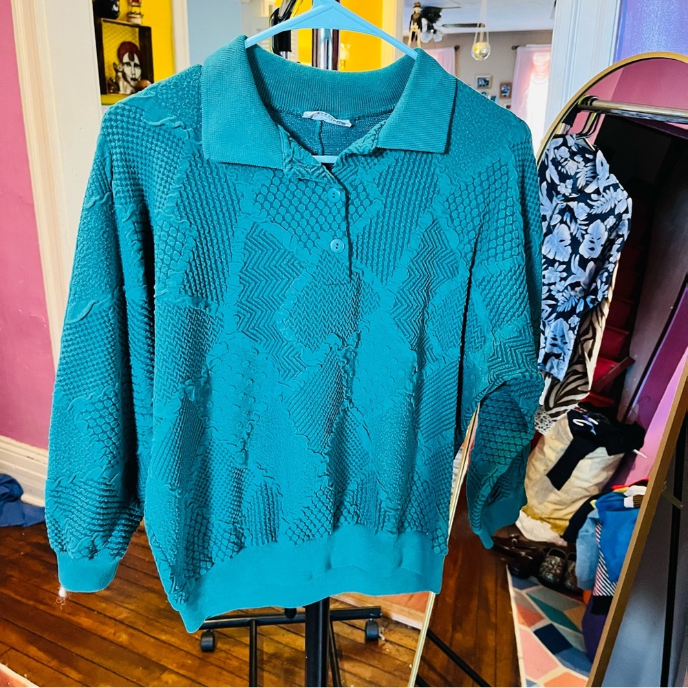 Vintage green sweater top